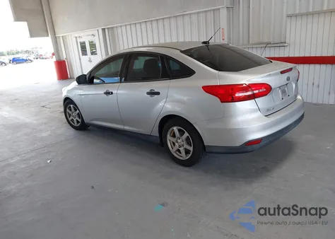 2016 Ford Focus S from USA, damaged, VIN 1FADP3E26GL393705